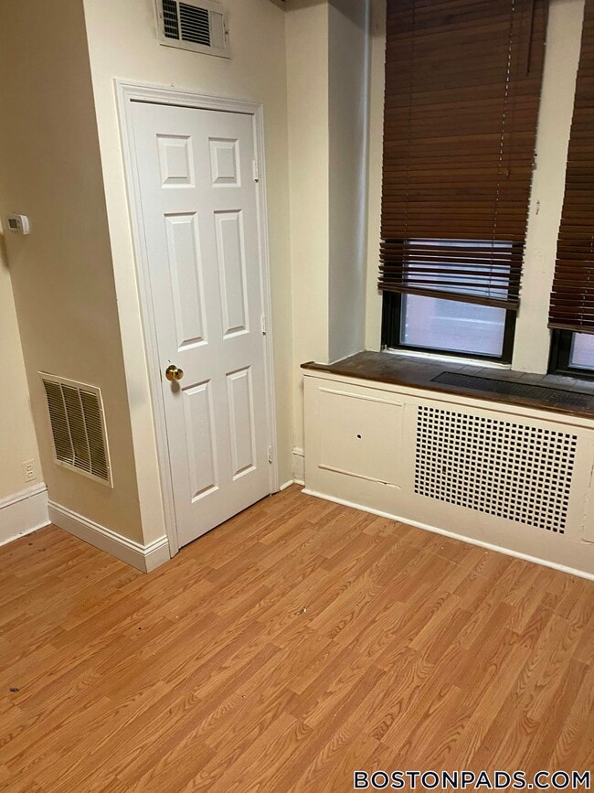 Photo - 62 Boylston St Unidad 118