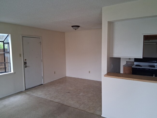 Photo - 4502 Hunt Cir Unit A