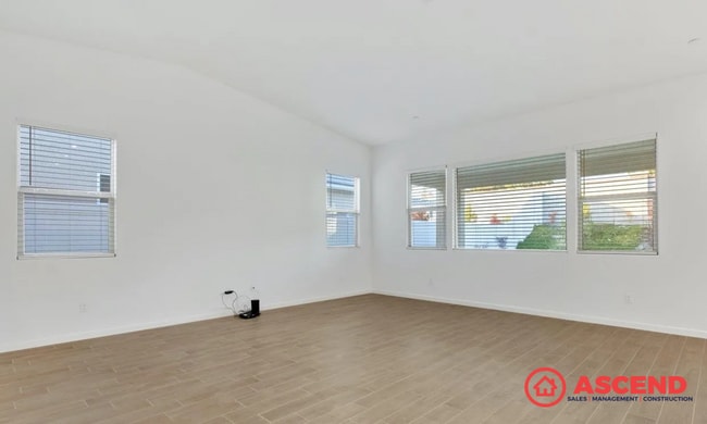 Photo - Beautiful 3-Bedroom Home in HOA Community with Pool & Full Appliances!