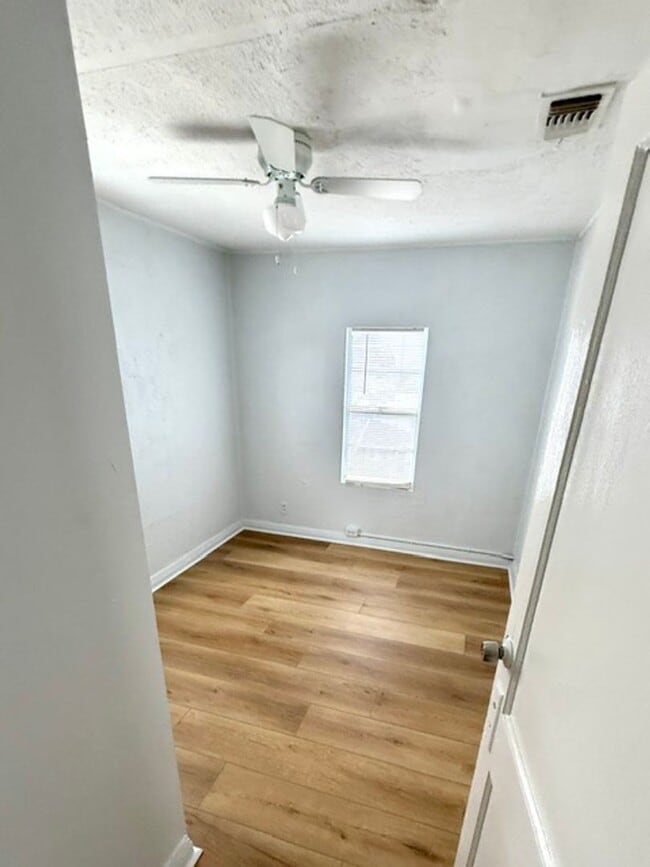 Photo - 3317 W Pine St Unit A