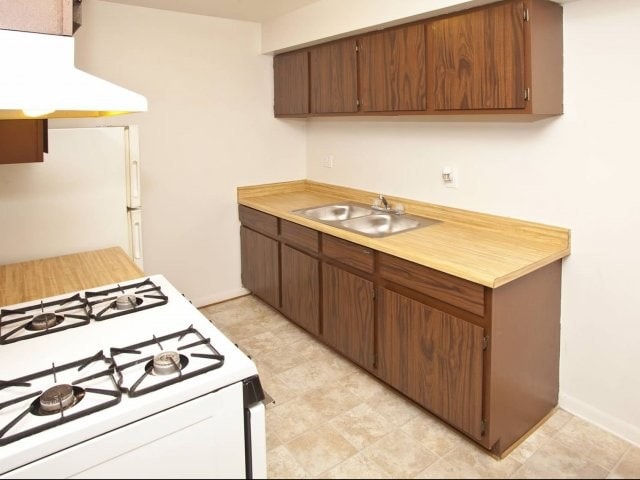 Photo - The Glens Apartments