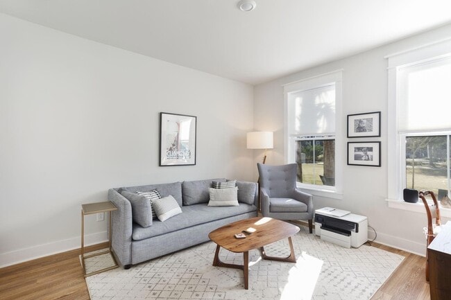 Photo - 1515 Martel St