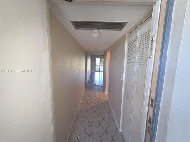 Photo - 8020 N Colony Cir Unit 305