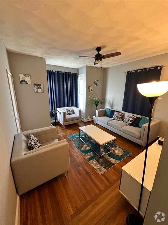 Building Photo - 198 Sisson St Unit 2 Rental