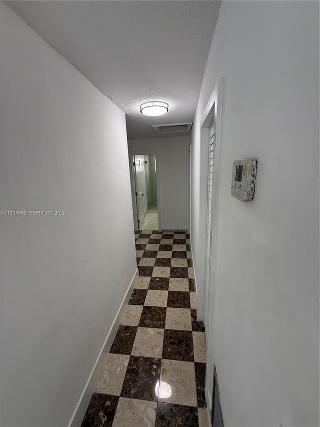 Photo - 7314 SW 22nd St