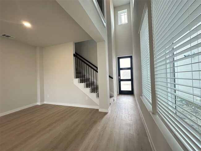 Photo - 2974 Pk Hl Ln