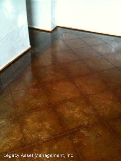 Photo - 3 br, 2 bath House - 815 Robin Hood Court