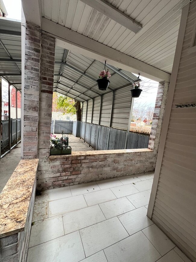 Photo - 5 Bedroom 1 Bath Home Available