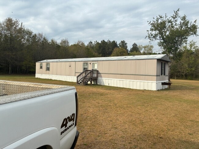 Building Photo - 4805 Old Stone Rd