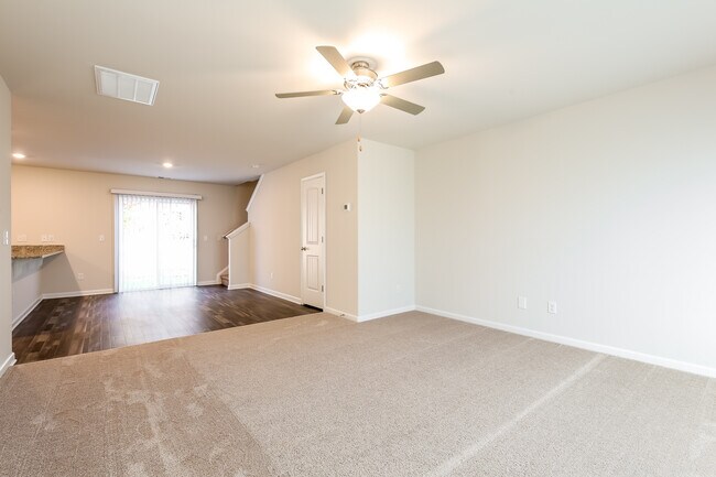 Photo - 4069 Reinfield Dr