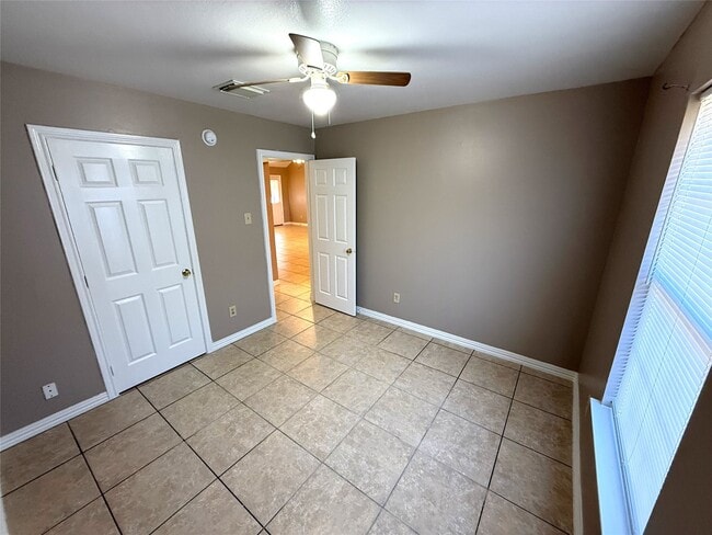 Photo - 1413 29th Ave N