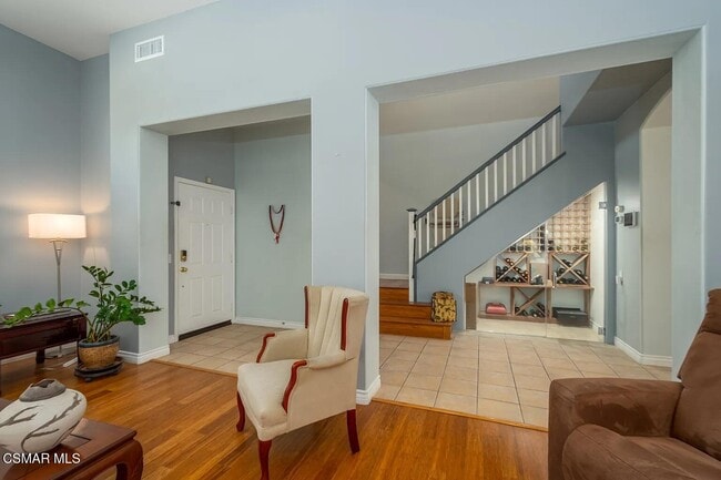 Photo - 728 Navito Way