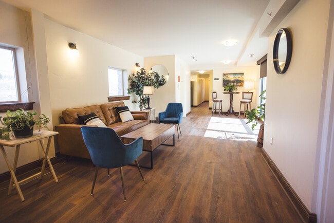 Albemarle Studio Apartments