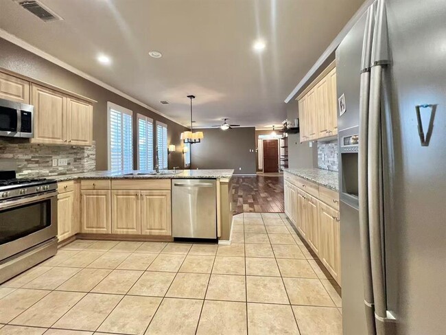 Photo - 2609 Century Park Blvd
