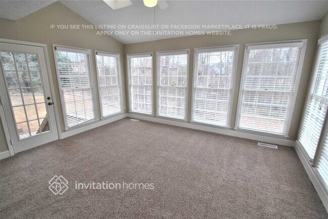 Photo - 2111 Potomac Pl