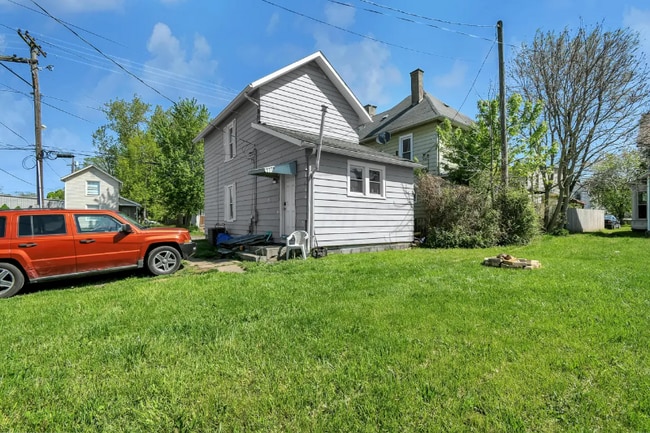 Photo - 11 Jefferson St