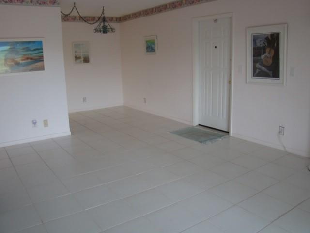 Photo - 620 NW 13th St Unidad 35