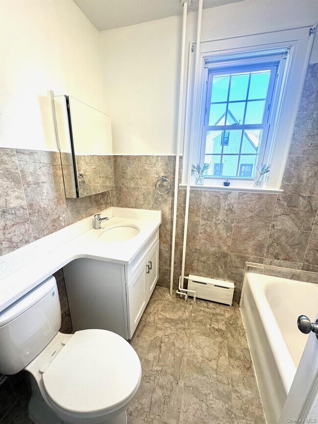 Photo - 214-06 36th Ave