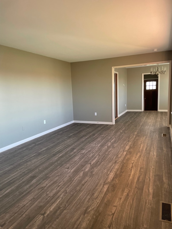 Photo - 28470 Lambs Meadow Rd