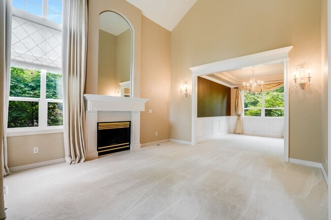 Photo - Beautiful 5 Bed, 3 Bath Rental Home in Cedar Mills Beaverton!