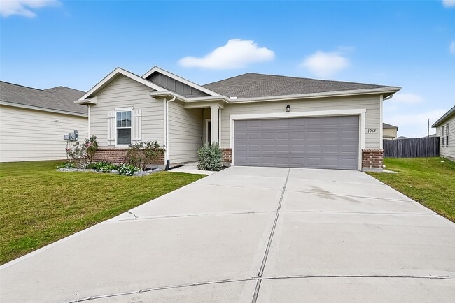 Photo - 1065 Long Bay Ct