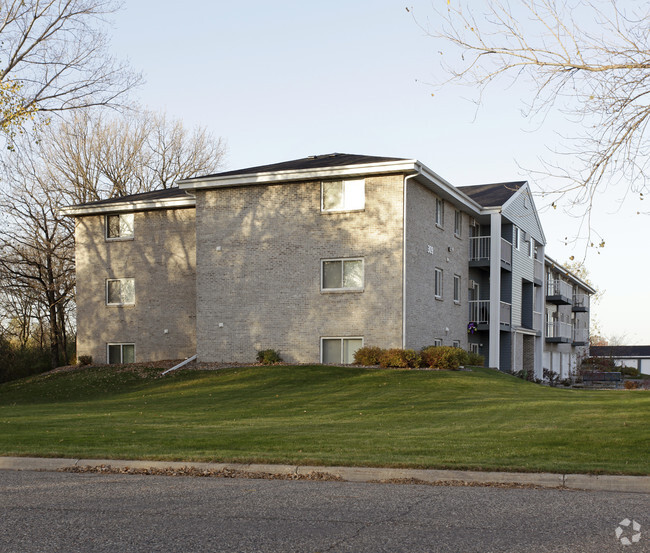 Building Photo - Country Acres Estates Rental