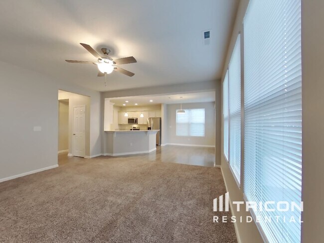 Photo - 1902 Lakecrest Dr