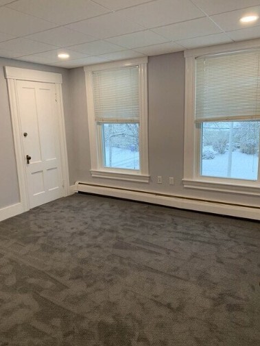 37 Salmon St