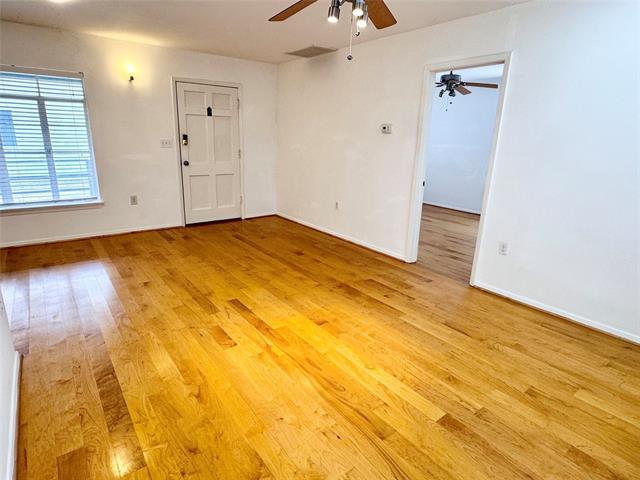 Photo - 6126 Tremont St