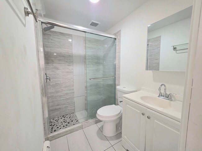 42 Carlton Ave Unit 1