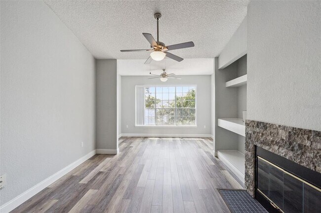 Photo - 13015 Plantation Park Cir Unit 1035