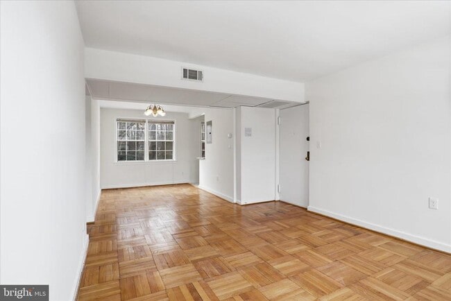 Photo - 6622 10th St Unidad B1