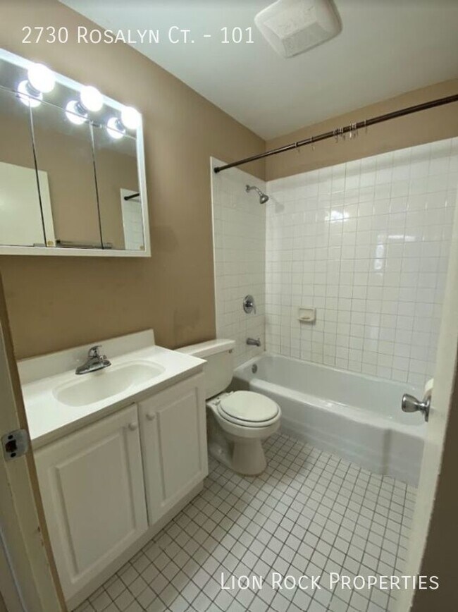 Your Contemporary Sanctuary in New Hope fo... Rental House Rental in