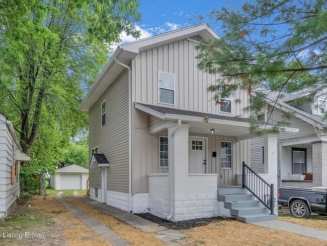 Photo - 551 Denmark St