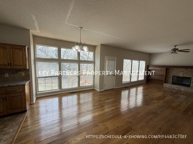 Photo - 14720 Goodman St