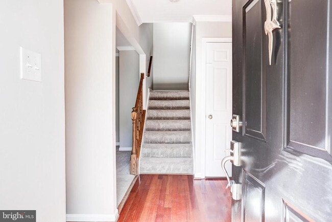 Photo - 6072 Crown Royal Cir