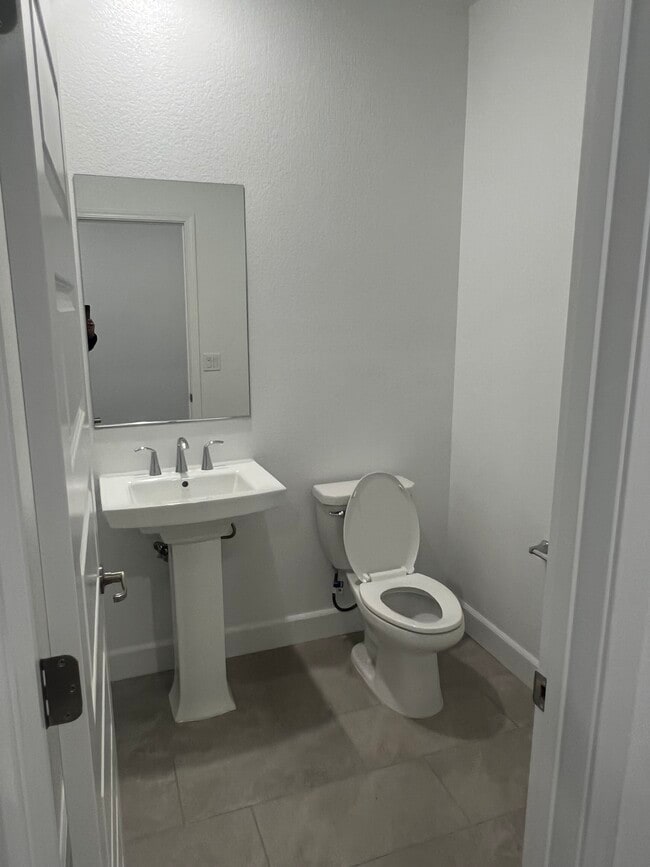 Photo - 5032 Pinaleno Wy