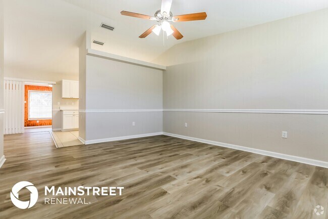 Building Photo - 1058 Riggs St Rental