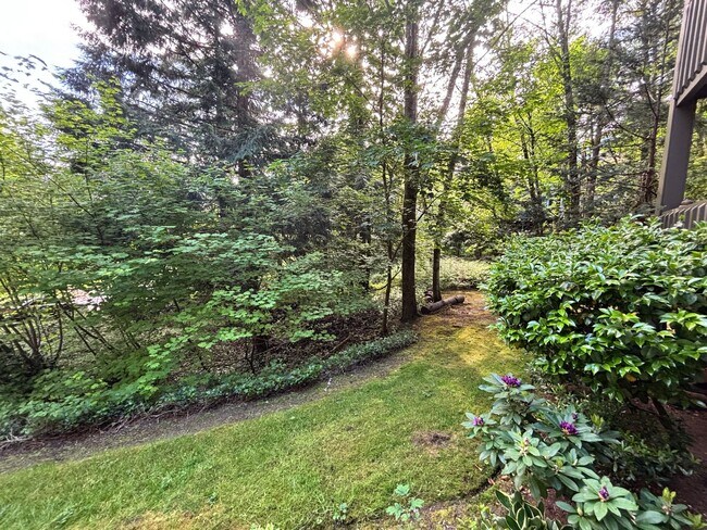 Photo - Beautiful Updated Lake Oswego Home in Mt. ...