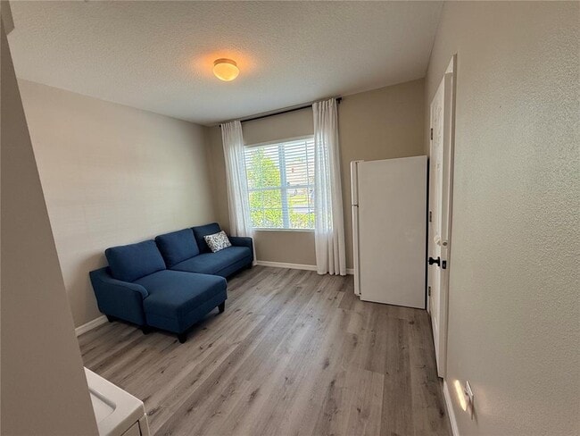 Photo - 1593 Diamond Loop Dr