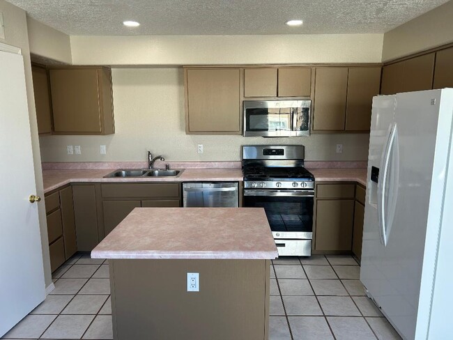 Photo - 6609 Saint Josephs Ave NW