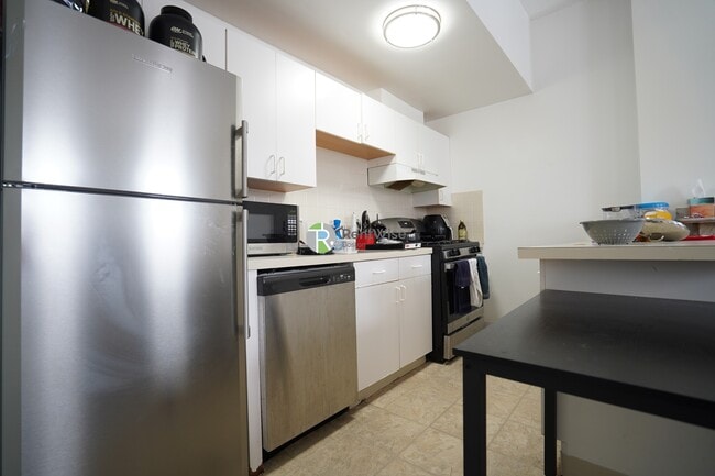 Photo - 550 Massachusetts Ave Unit 5