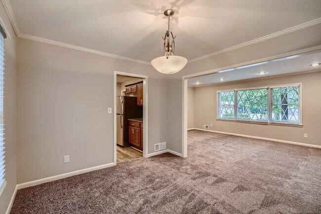 Photo - 1704 Chase Ridge Dr