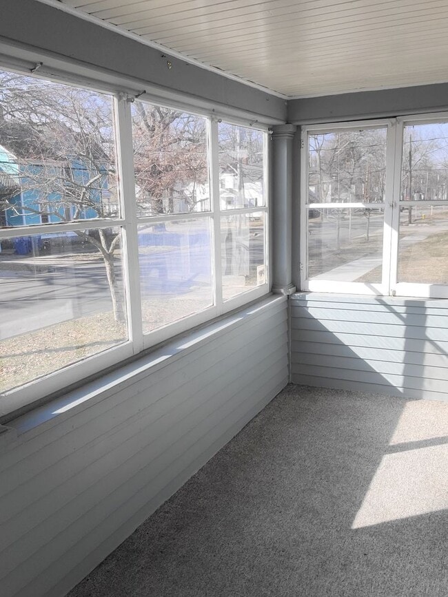 Photo - 1314 Oak St Unit 1