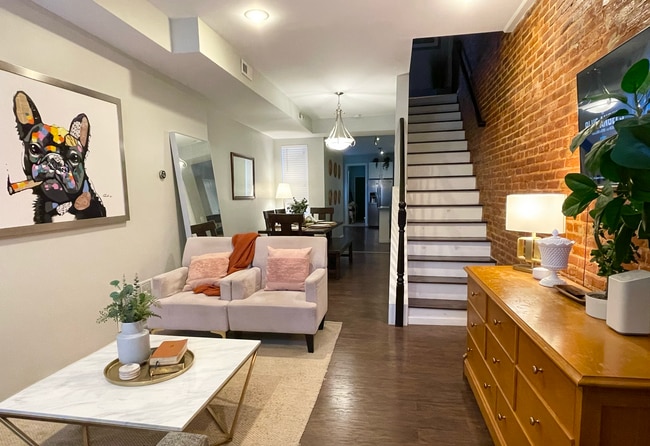 Photo - 2206 E Fayette St