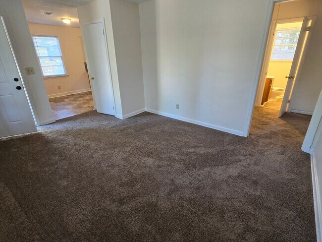 Photo - North Columbia