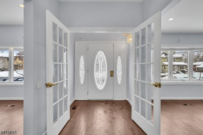 Photo - 323 Van Houten Ave