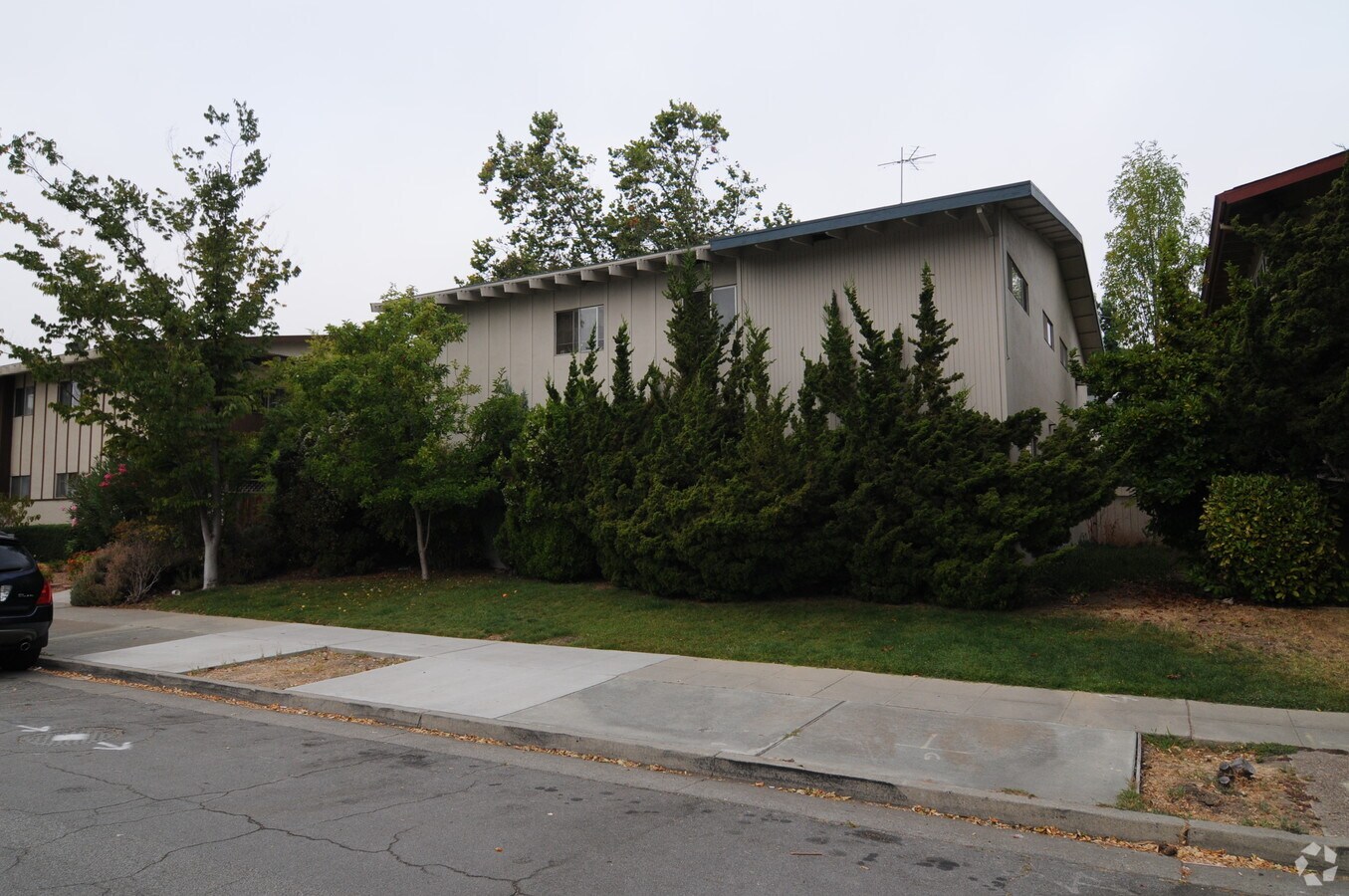 Photo - 1621 Maurice Lane