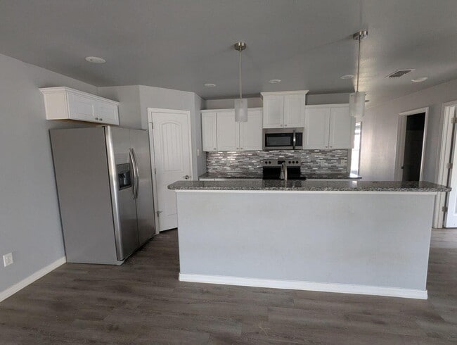 Photo - 1302 N Clinton Ave