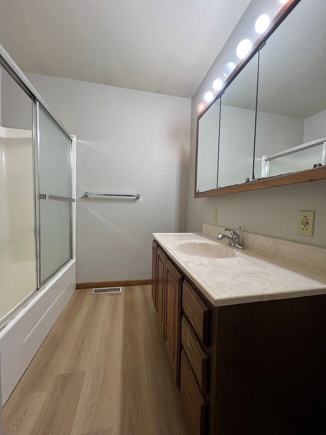 Photo - 2540 S Edgewood Dr Unit = 6